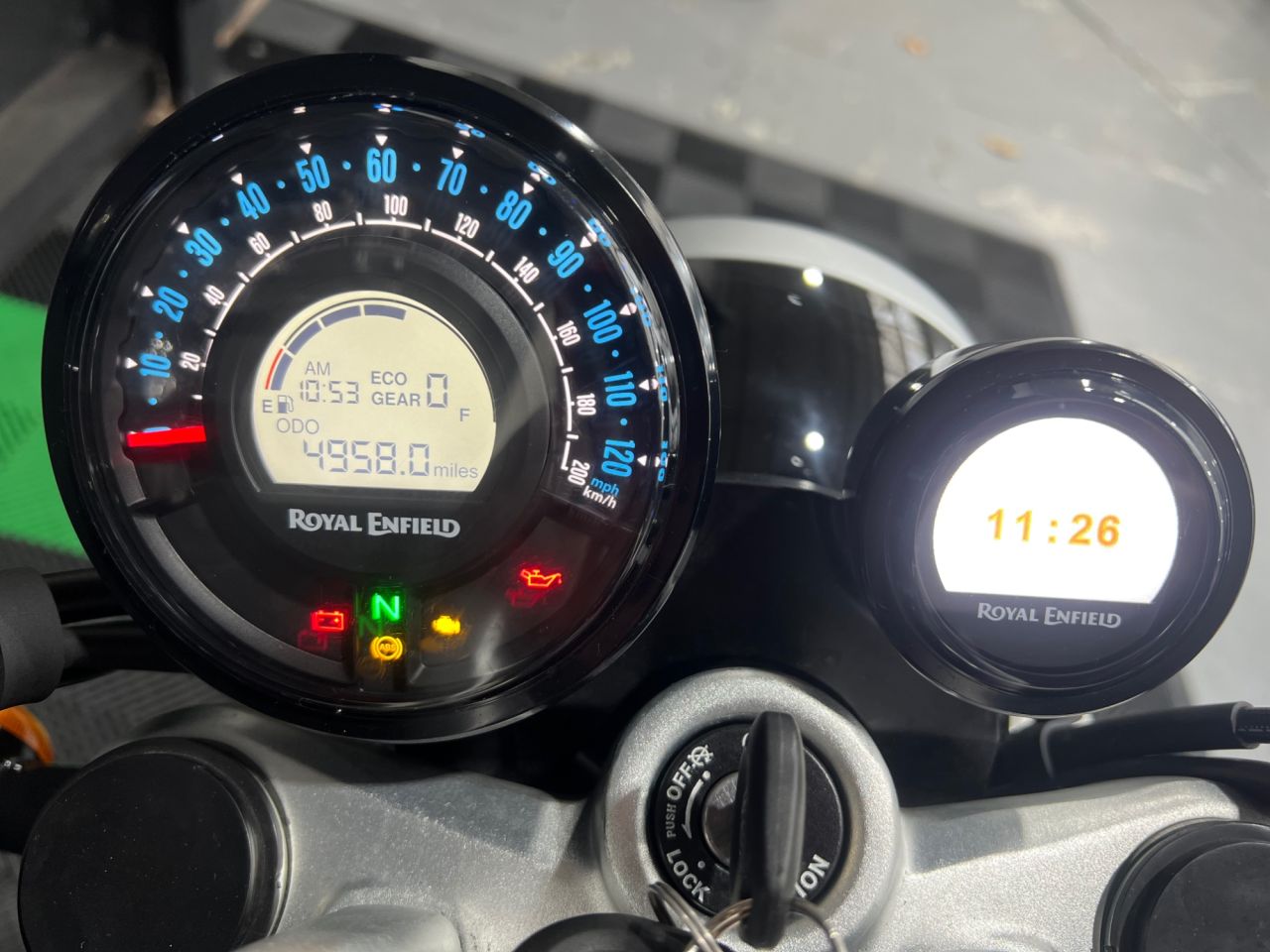 Used Royal Enfield Super Meteor 650 for sale - 78435312: Photo 17