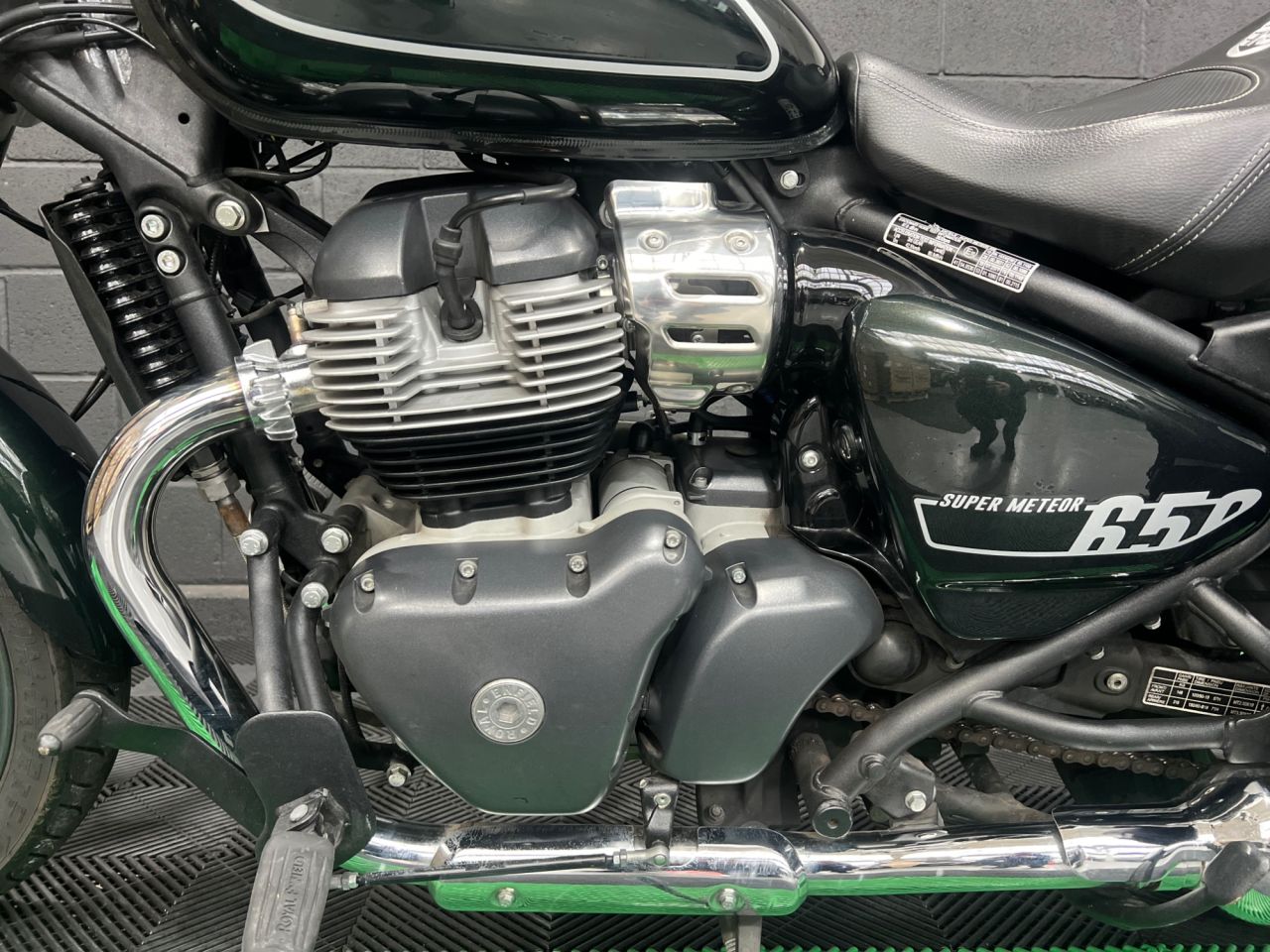 Used Royal Enfield Super Meteor 650 for sale - 78435312: Photo 19