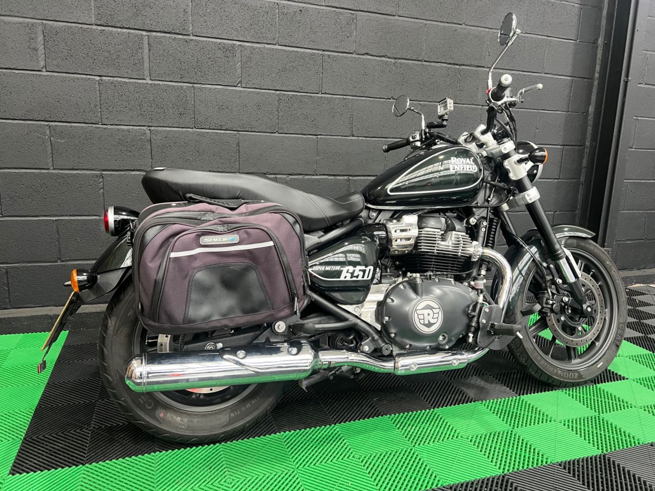 Used Royal Enfield Super Meteor 650 for sale - 78435312: Photo 4