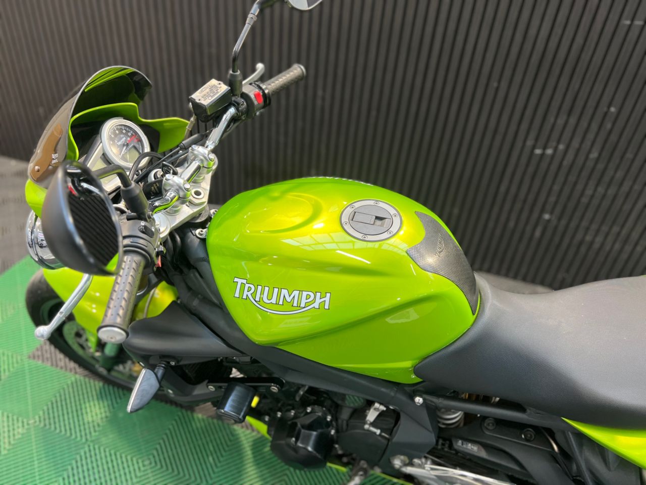 Used Triumph Street Triple 675 for sale - 78435095: Photo 22