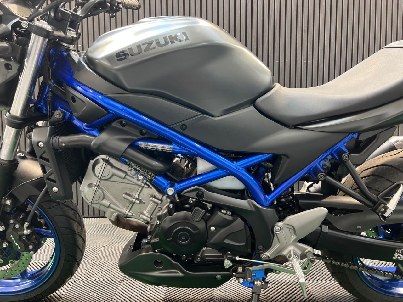 Used Suzuki SV650 for sale - 78838730: Photo 19