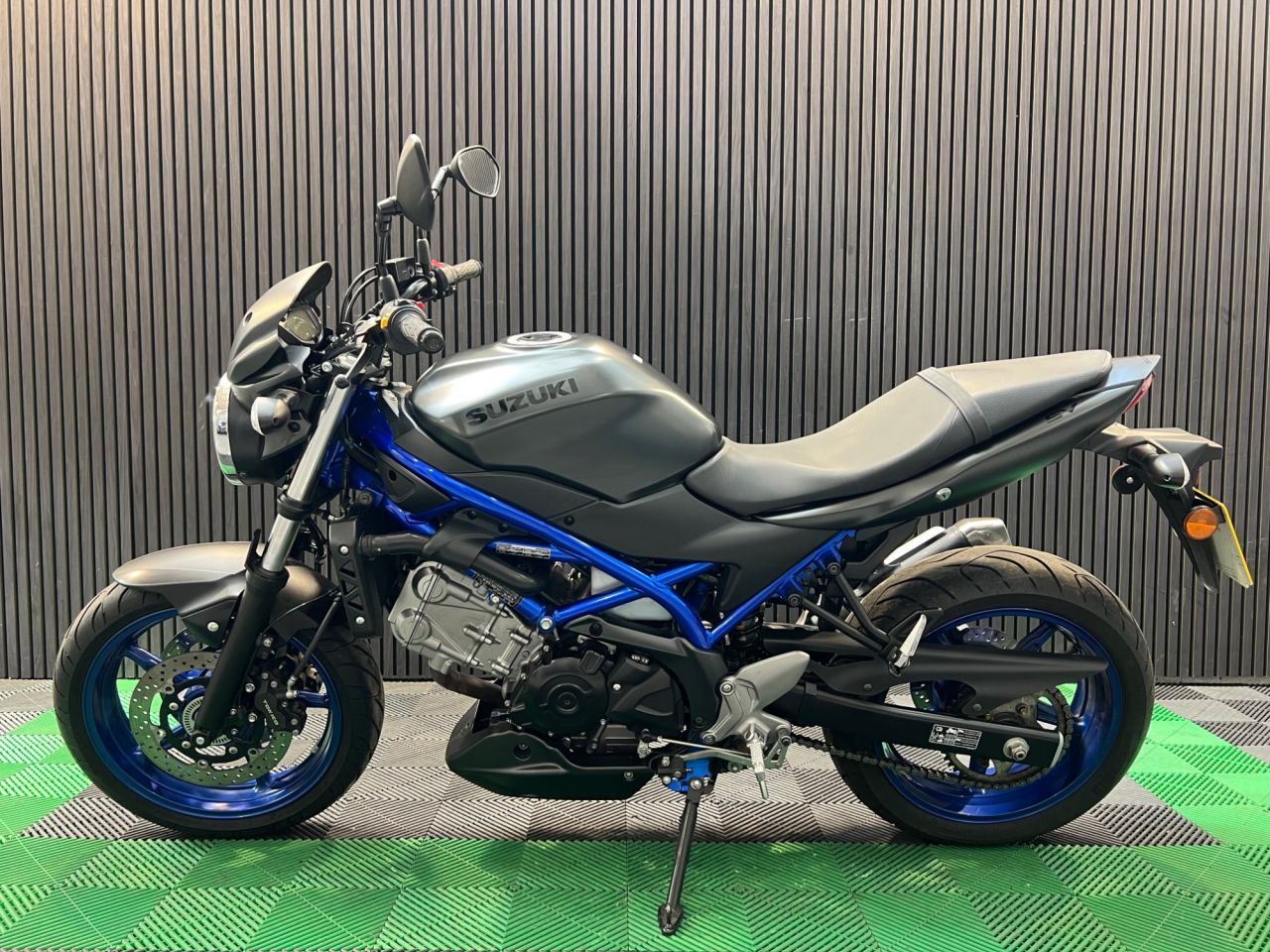 Used Suzuki SV650 for sale - 78838730: Photo 6