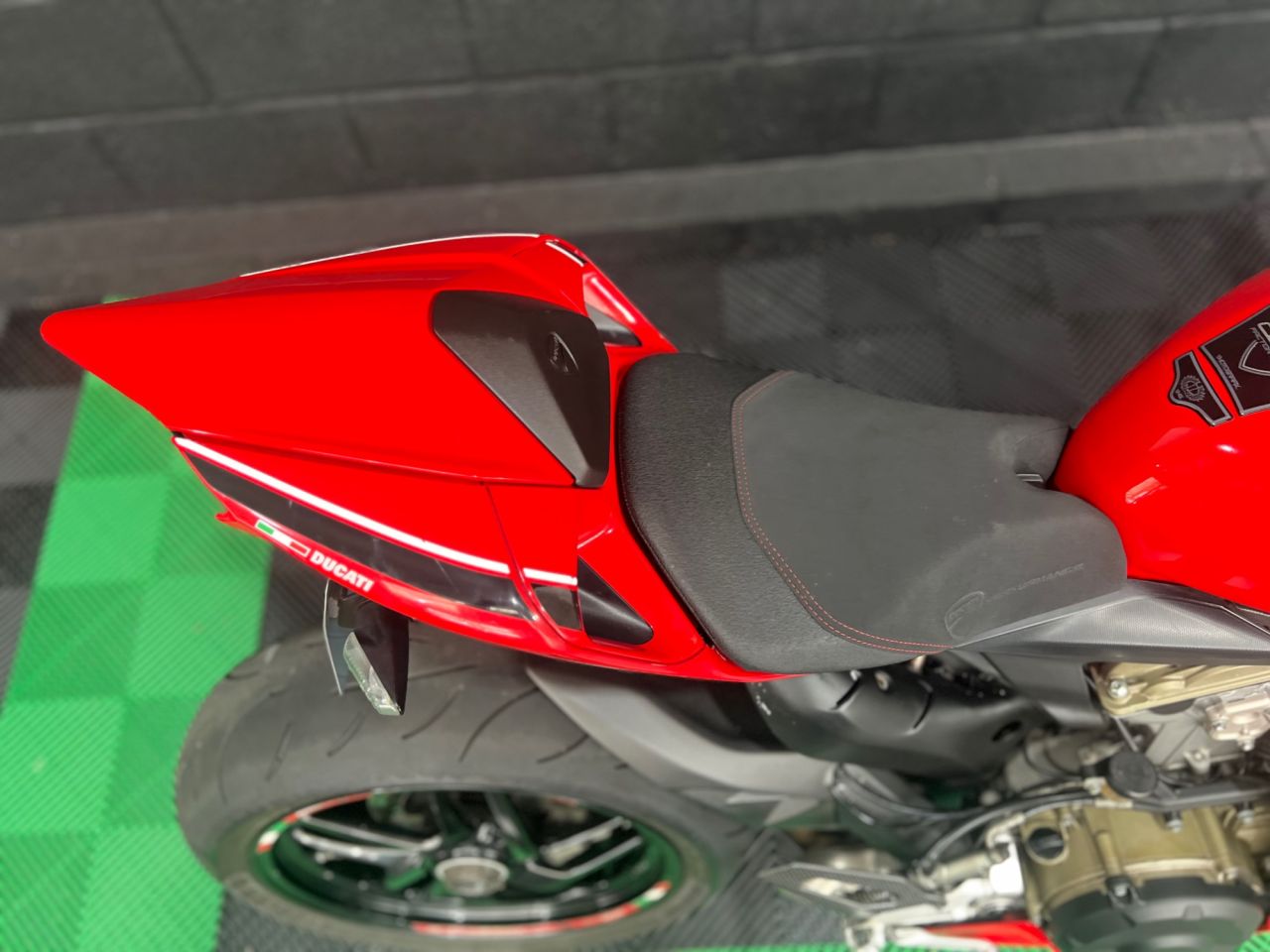Used Ducati 1199 Panigale for sale - 78434480: Photo 17