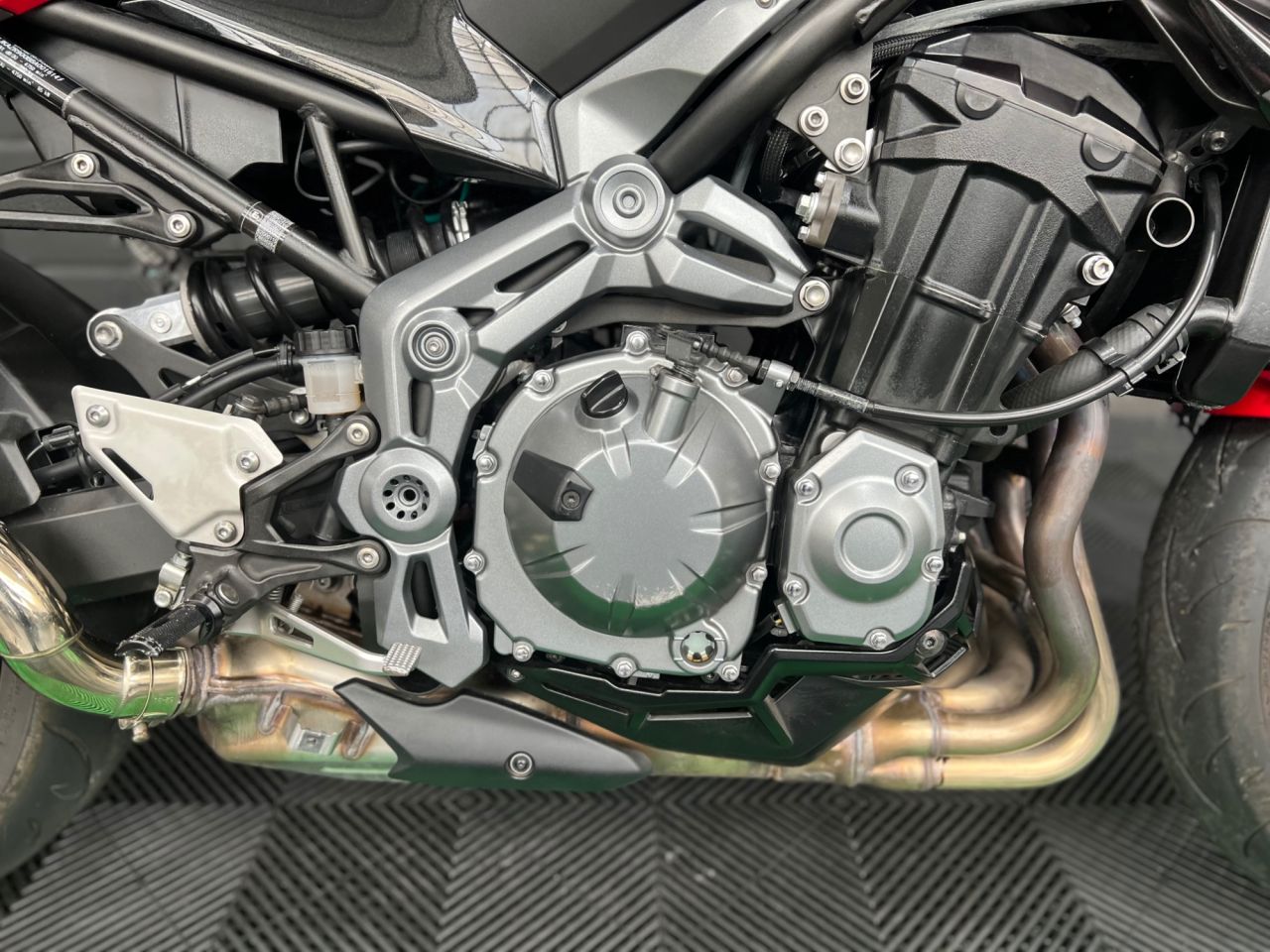 Used Kawasaki ZR900 for sale - 78435660: Photo 13