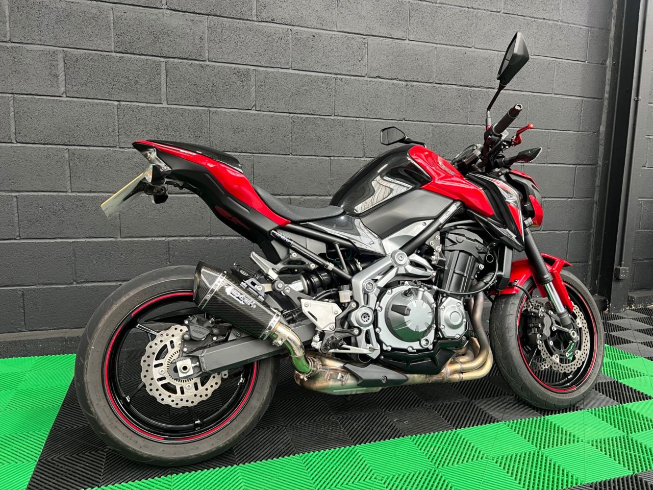 Used Kawasaki ZR900 for sale - 78435660: Photo 4