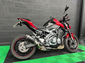 Used Kawasaki ZR900 undefined for sale - bike-78435660: Photo