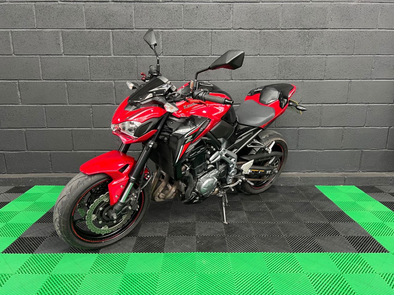 Used Kawasaki ZR900 for sale - 78435660: Photo 9