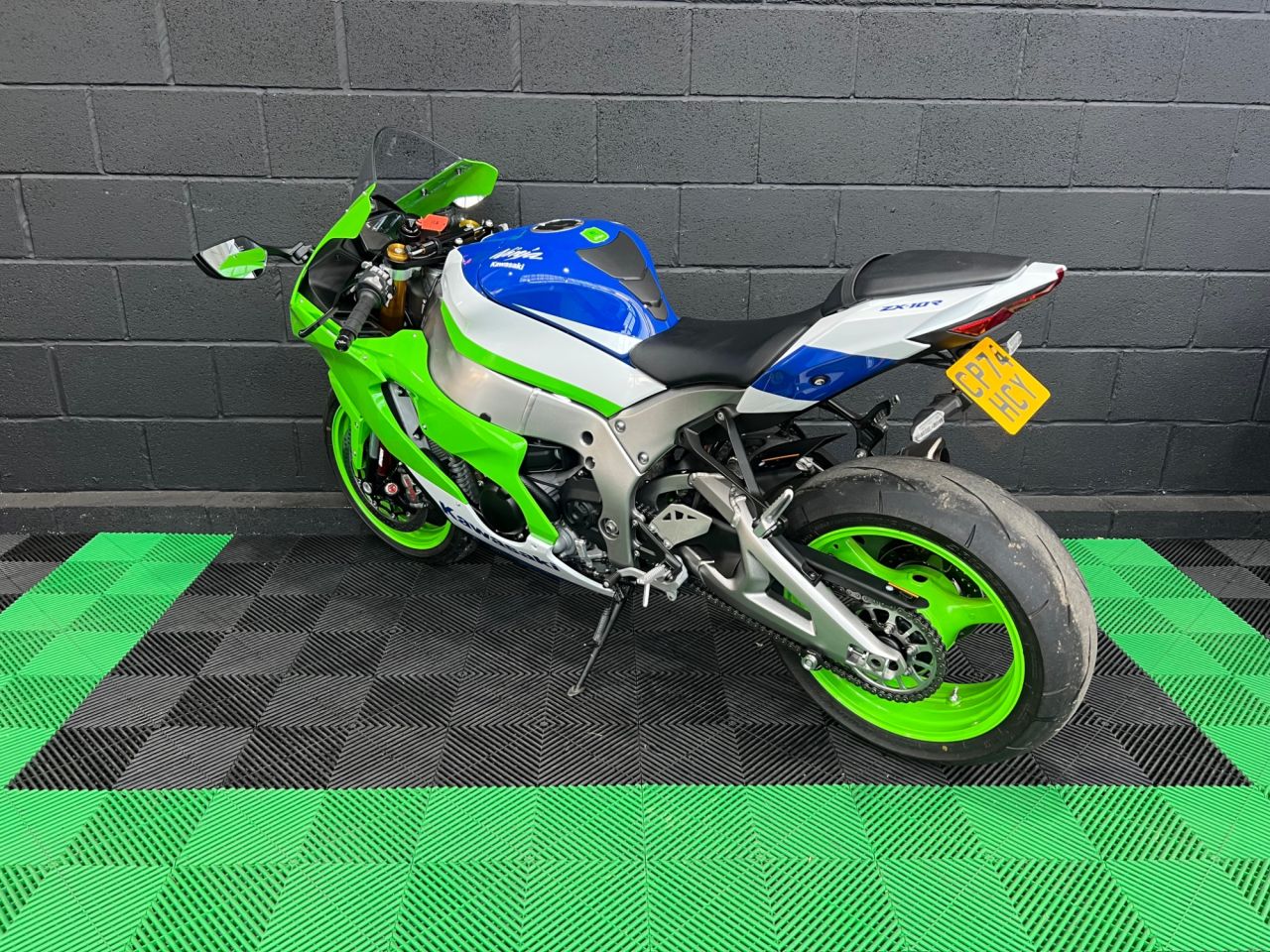 Used Kawasaki Ninja ZX-10R for sale - 78435743: Photo 10