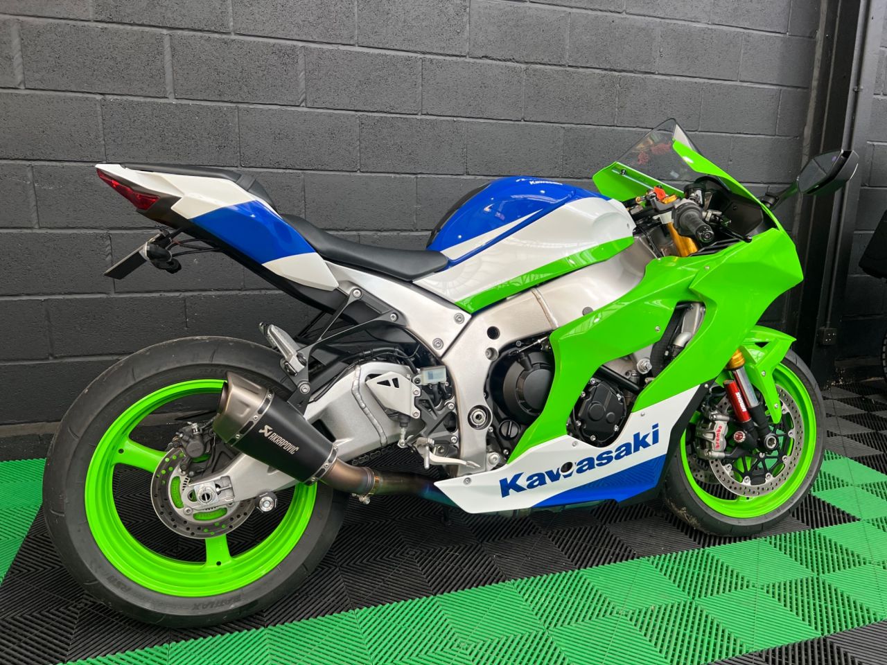 Used Kawasaki Ninja ZX-10R for sale - 78435743: Photo 4