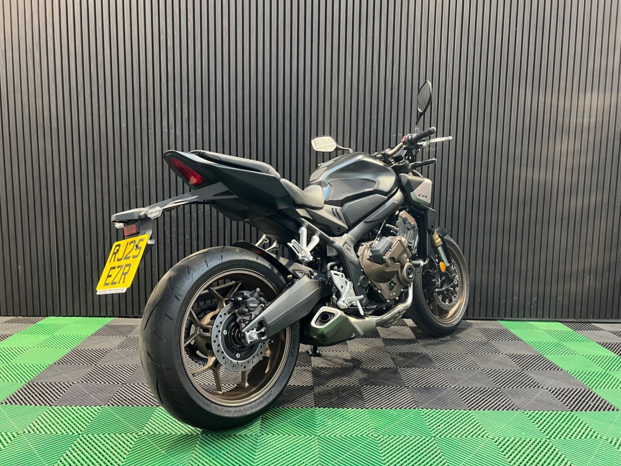 Used Honda CB650R for sale - 78748540: Photo 11