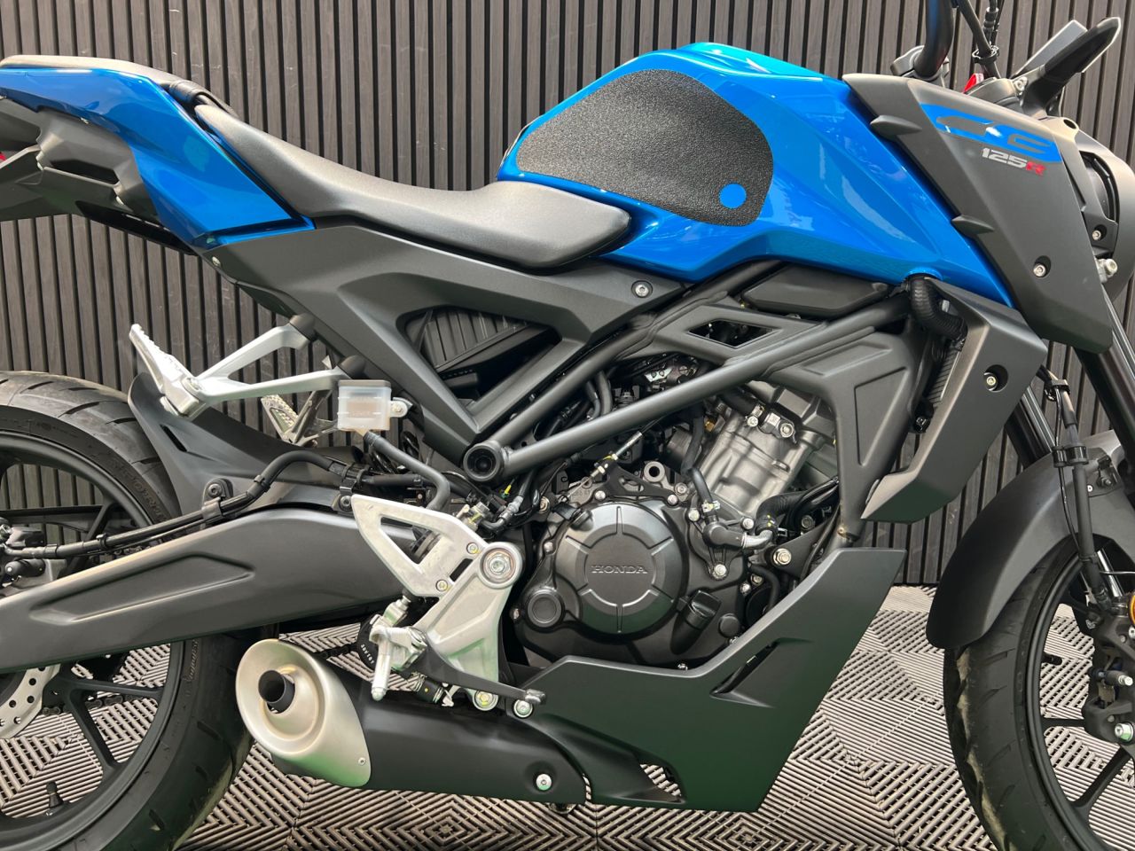 Used Honda CB125R for sale - 78838739: Photo 13