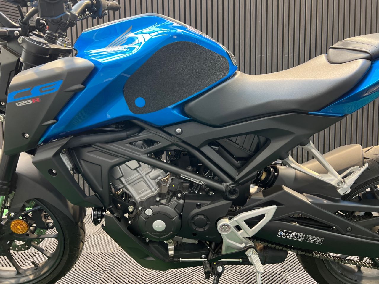 Used Honda CB125R for sale - 78838739: Photo 19