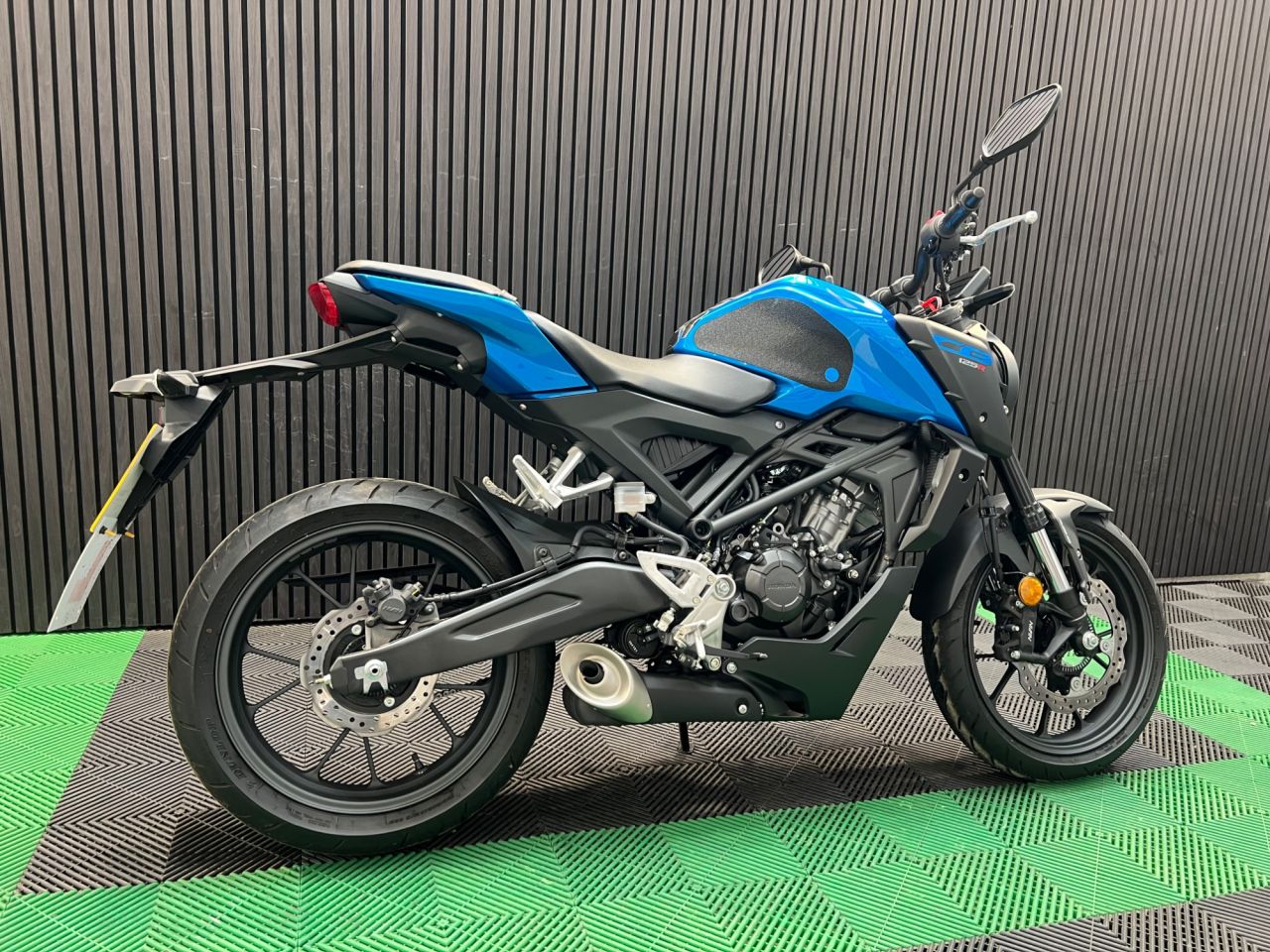 Used Honda CB125R for sale - 78838739: Photo 4