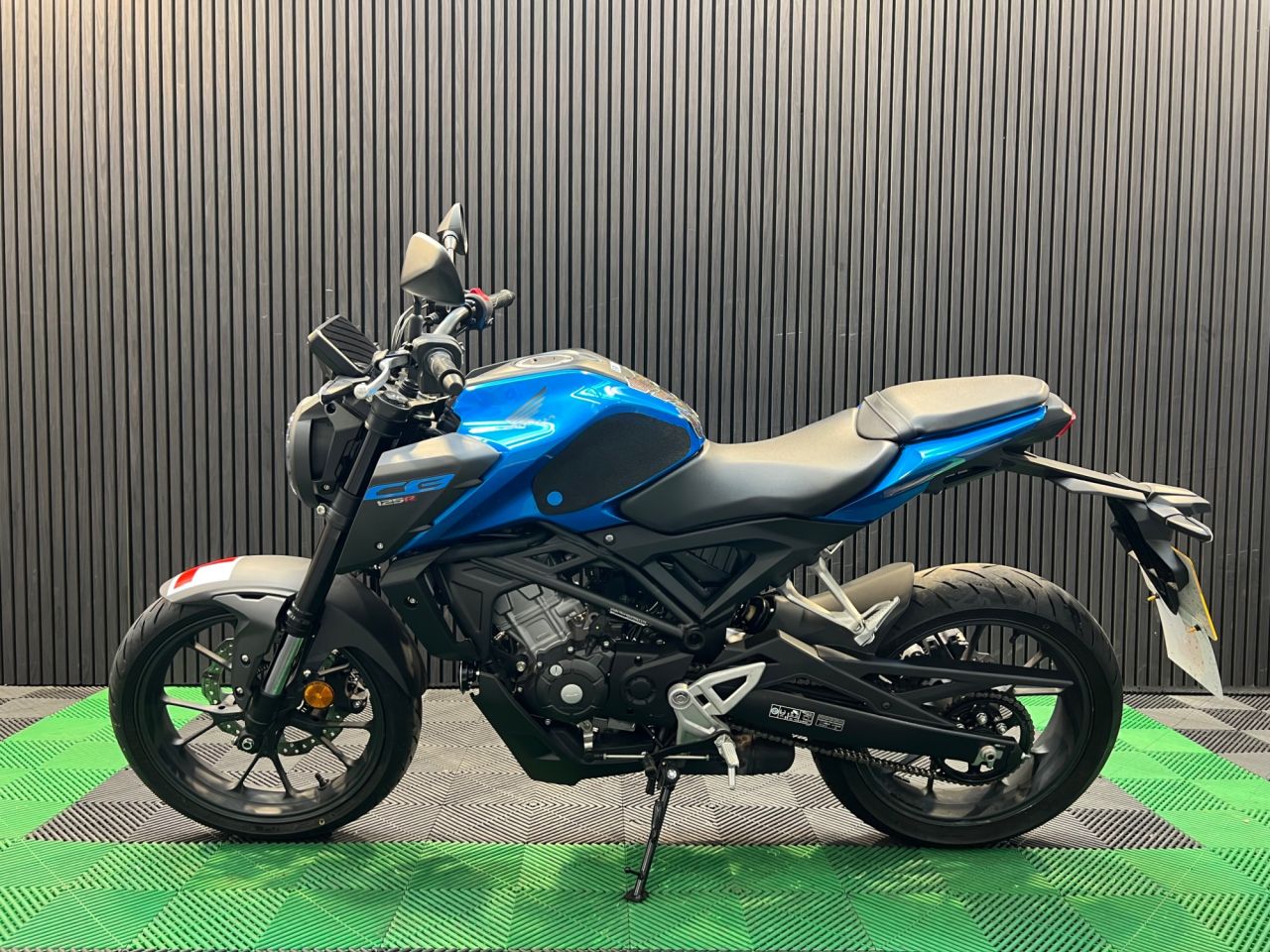 Used Honda CB125R for sale - 78838739: Photo 6