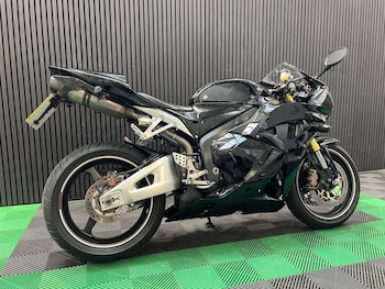Used Honda CBR600RR undefined for sale - bike-79244209: Photo