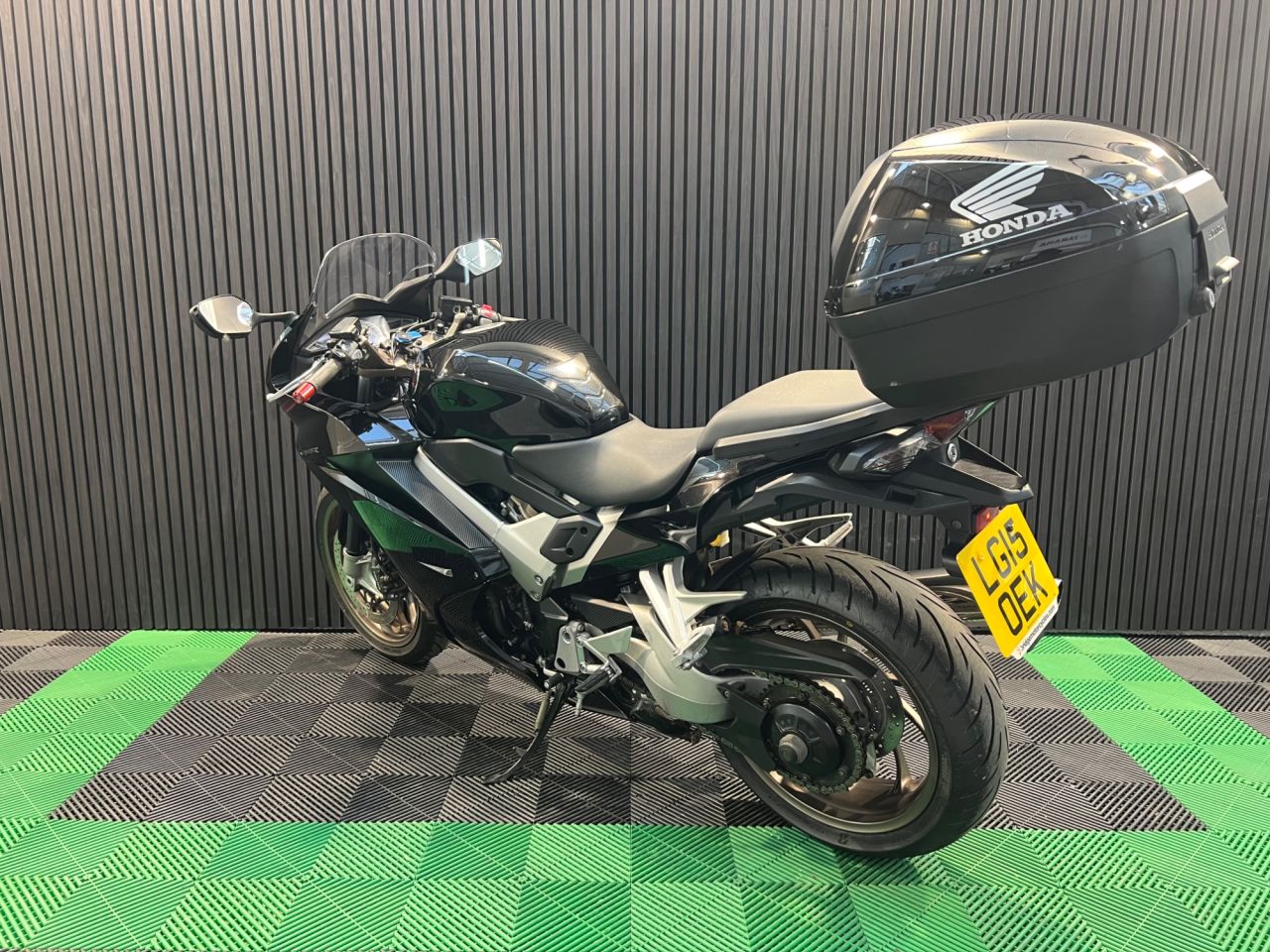 Used Honda VFR800F for sale - 78435197: Photo 10