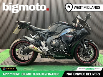 Used Honda CBR1000RR Fireblade undefined for sale - bike-78434576: Photo