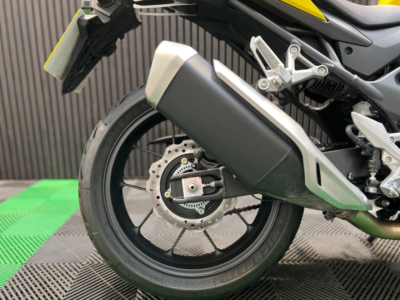 Used Honda CB750 Hornet for sale - 78836545: Photo 12