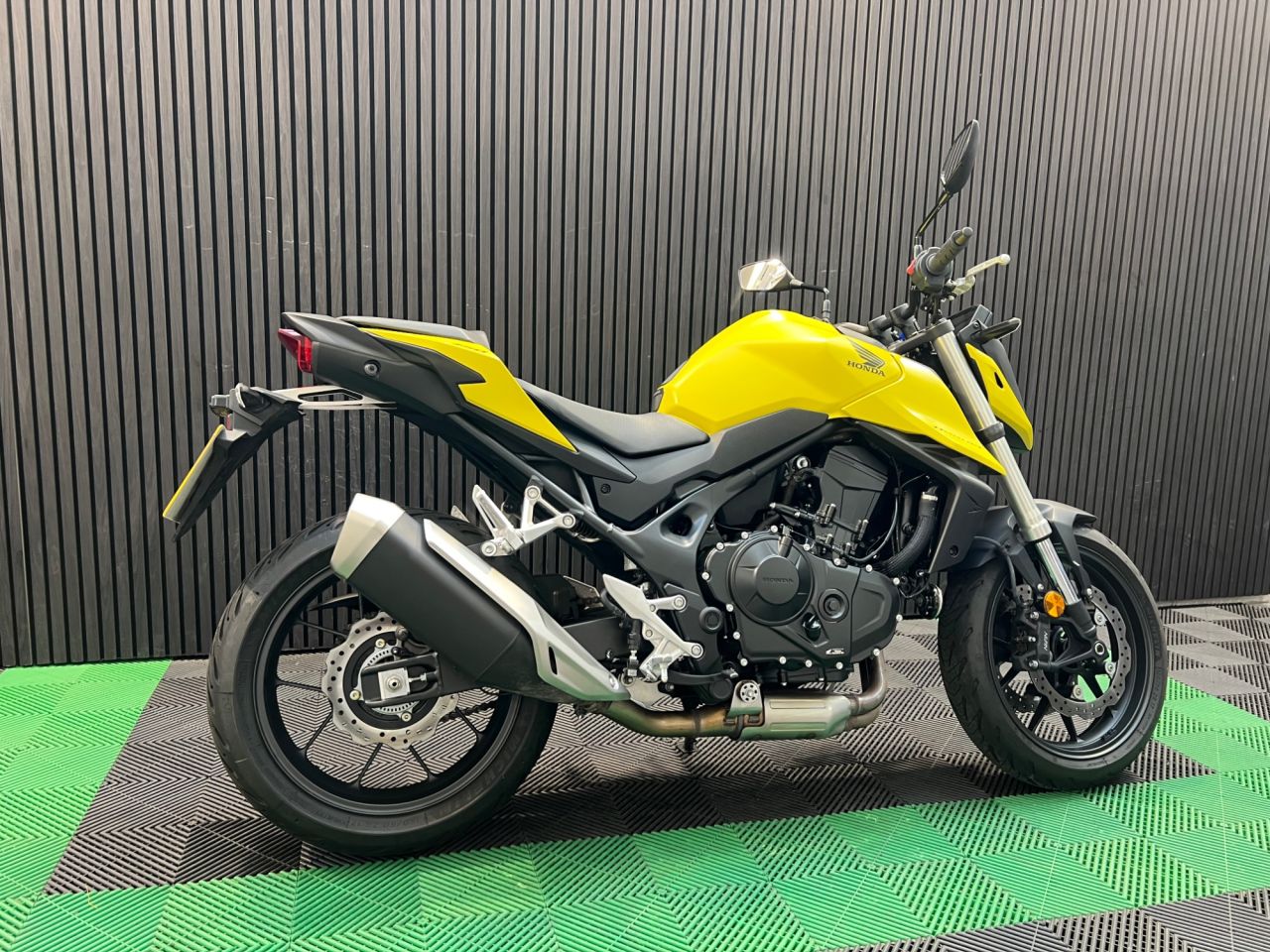 Used Honda CB750 Hornet for sale - 78836545: Photo 4