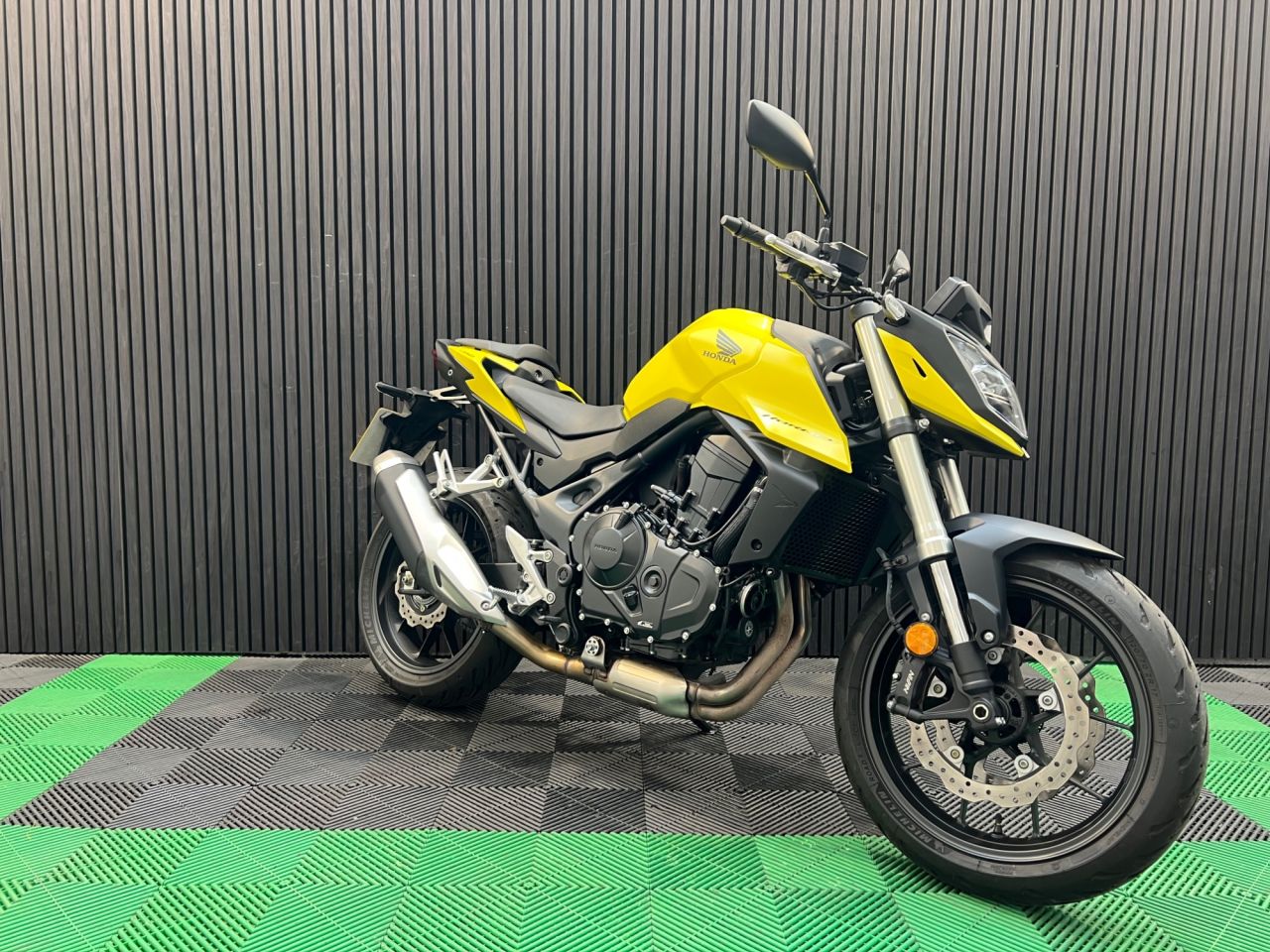 Used Honda CB750 Hornet for sale - 78836545: Photo 6