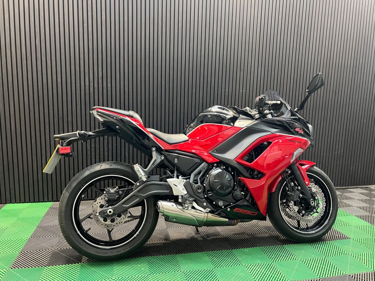 Used Kawasaki Ninja 650 for sale - 78640154: Photo 4