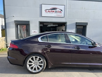Used Jaguar XF 2010 for sale - 79644476: Photo