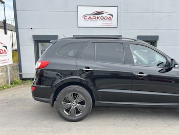 Used Hyundai Santa Fe 2012 for sale - 79644469: Photo
