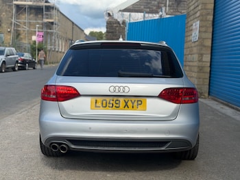 Used Audi A4 2010 for sale - 79426864: Photo