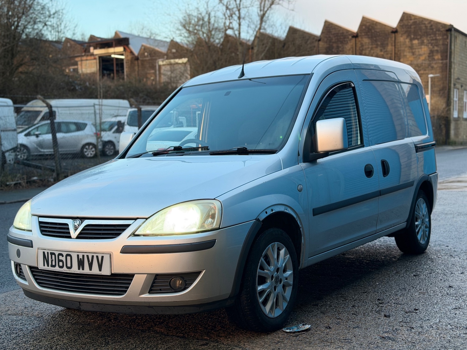 Used Vauxhall Combo 2011 for sale - 77897717: Photo 3
