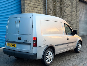 Used Vauxhall Combo 2011 for sale - 77897717: Photo