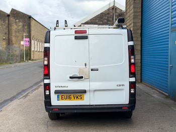 Used Vauxhall Vivaro 2016 for sale - 78422254: Photo