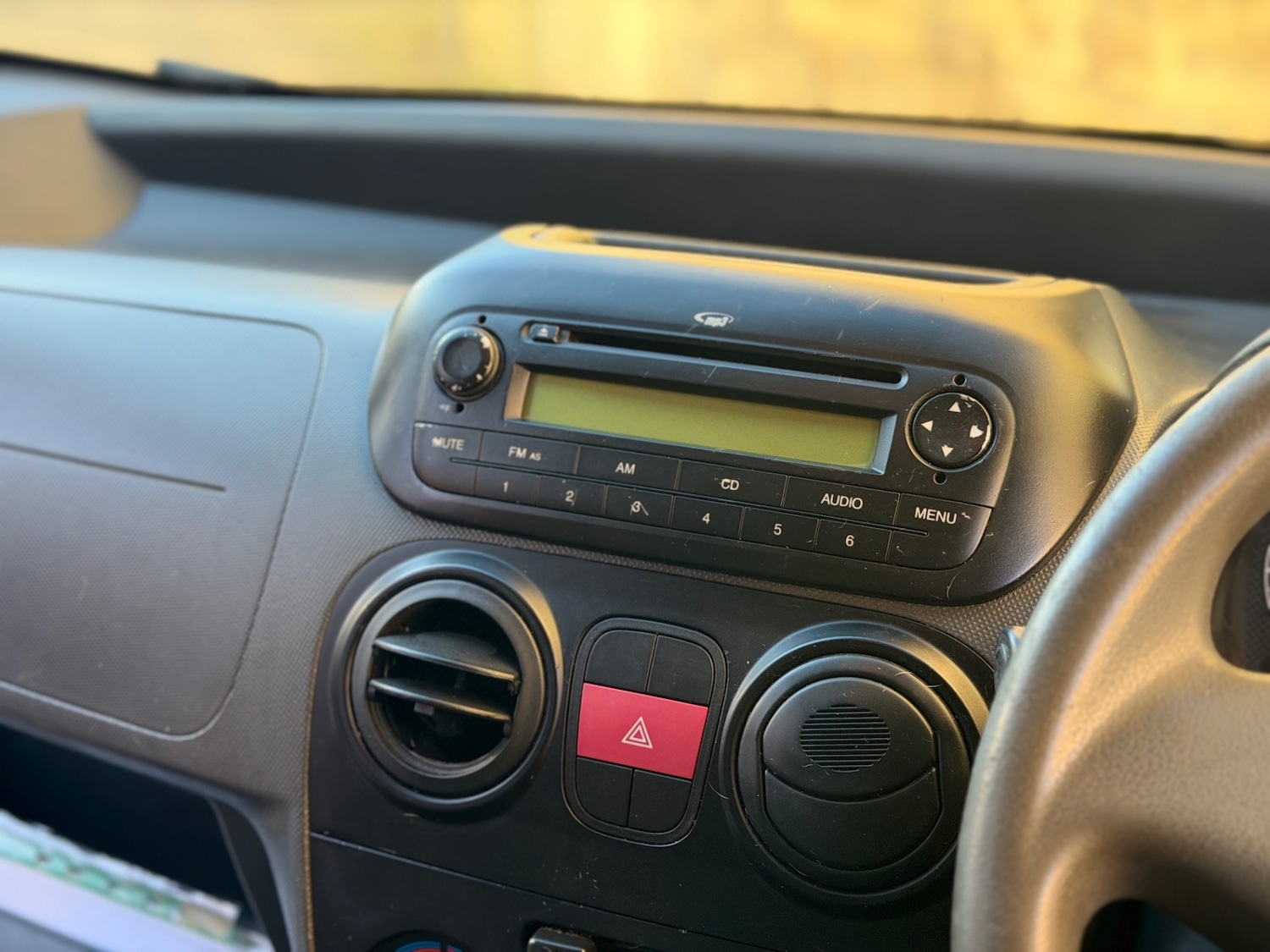 Used Peugeot Bipper 2010 for sale - 77136615: Photo 10