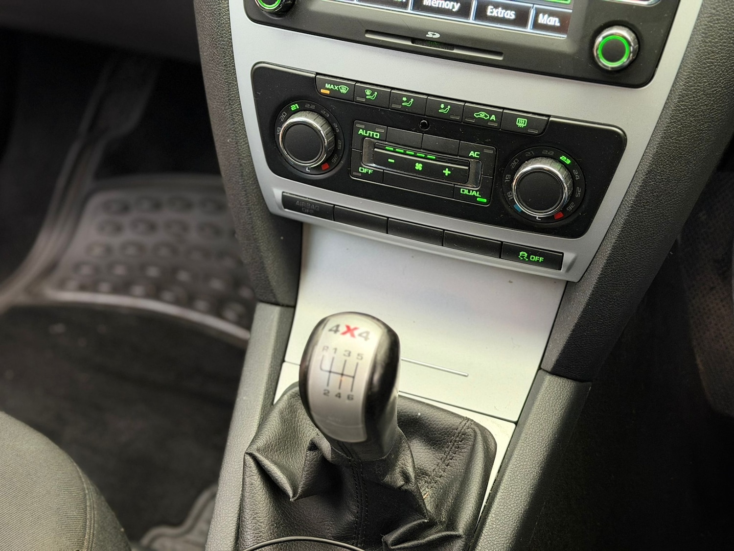 Used Skoda Octavia 2010 for sale - 76884784: Photo 10