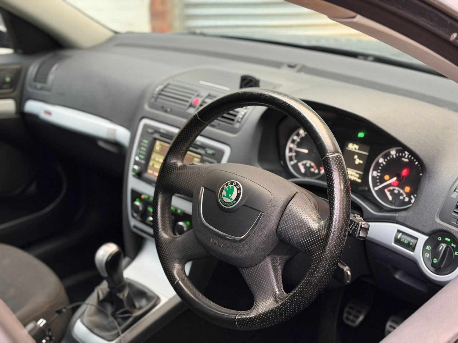 Used Skoda Octavia 2010 for sale - 76884784: Photo 8