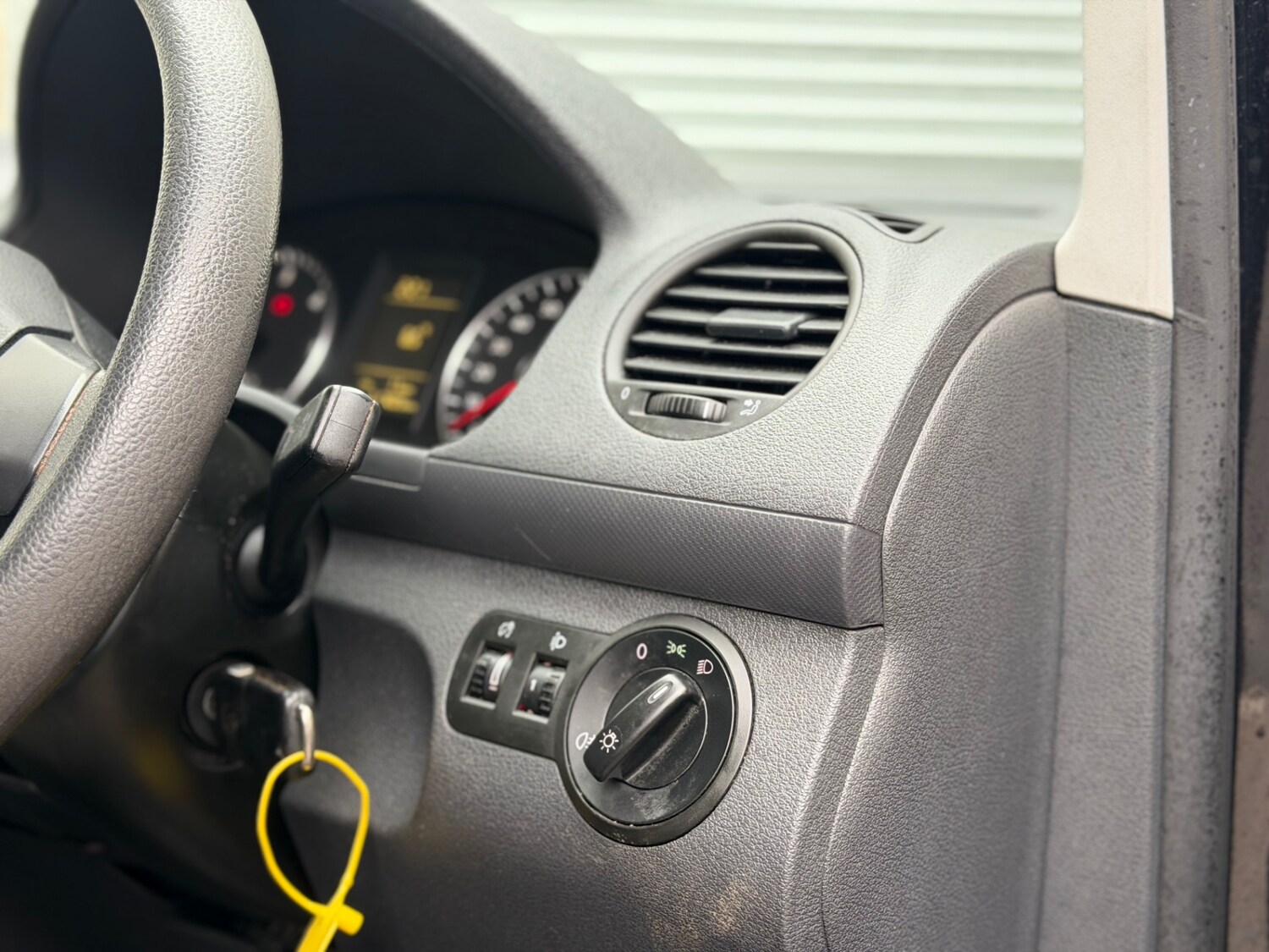 Used Volkswagen Caddy 2012 for sale - 77537121: Photo 12