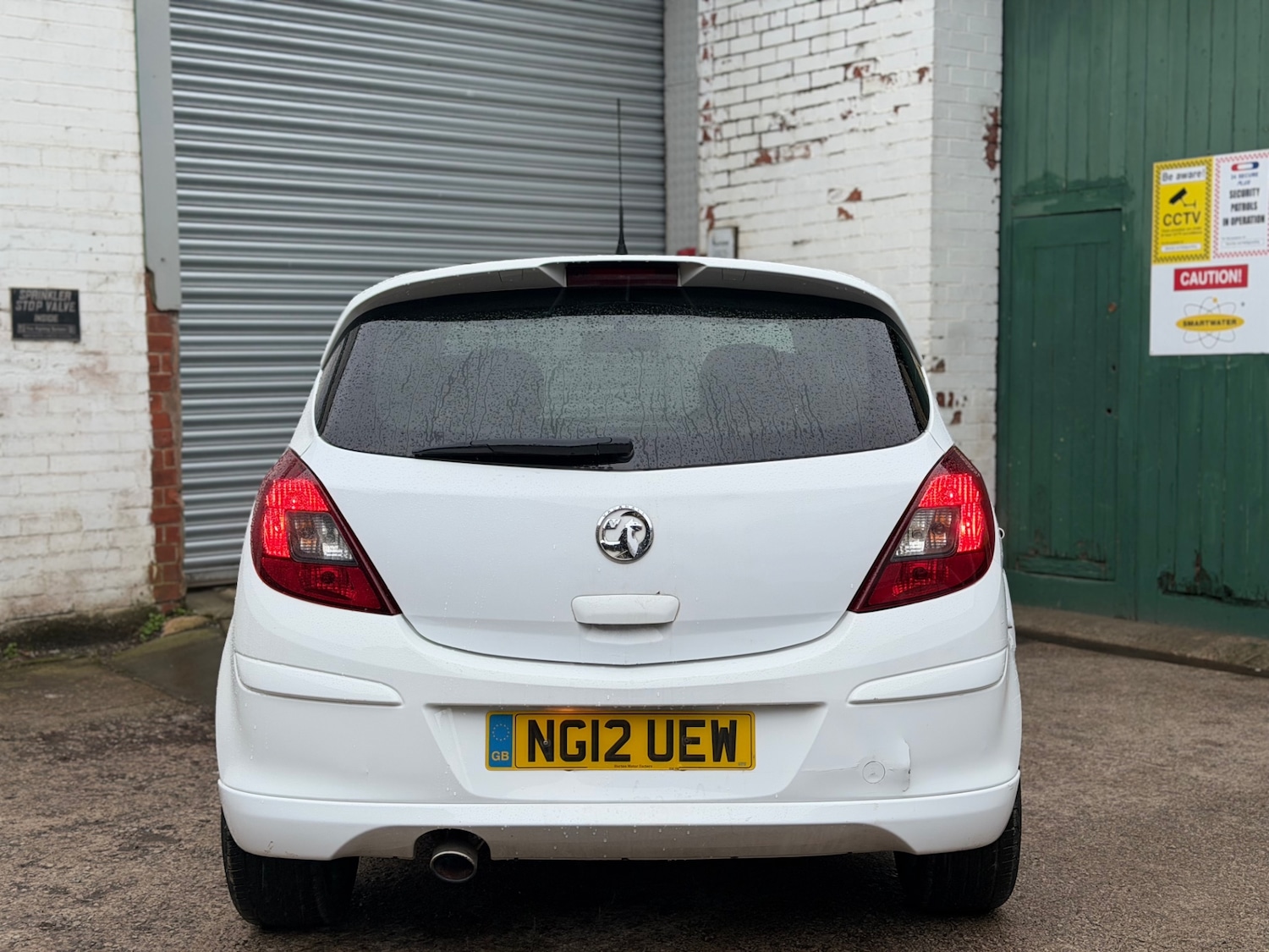 Used Vauxhall Corsa 2012 for sale - 77801945: Photo 5