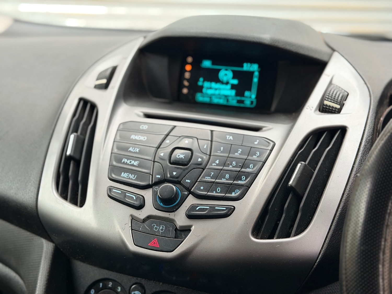 Used Ford Transit Connect 2015 for sale - 77802854: Photo 11