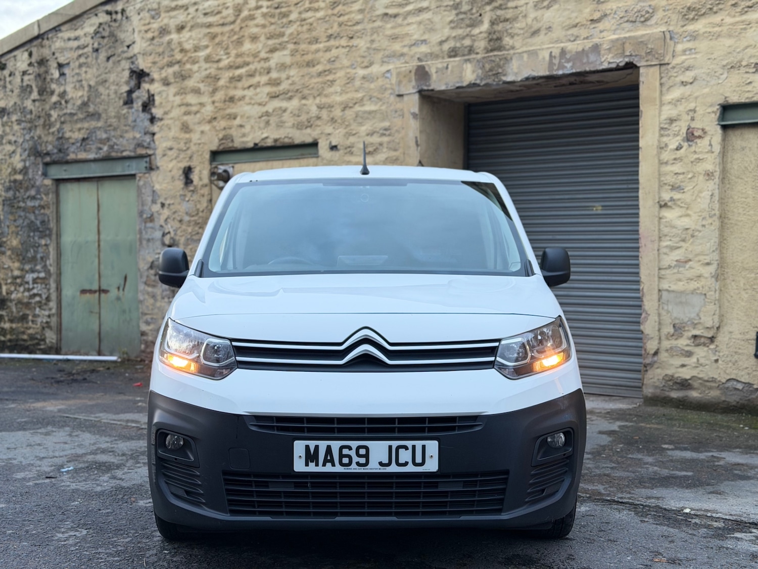 Used Citroen Berlingo 2019 for sale - 77136635: Photo 2