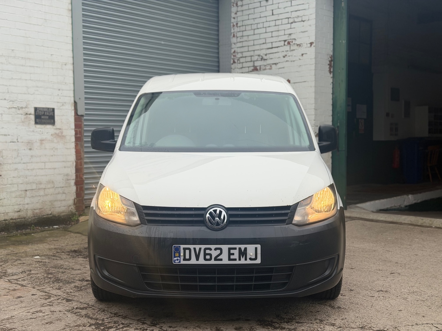 Used Volkswagen Caddy 2012 for sale - 77802437: Photo 2