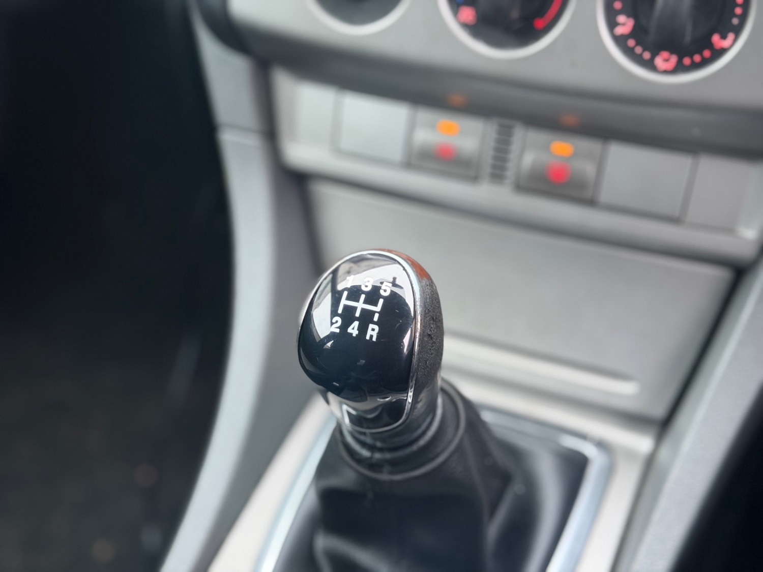 Used Ford Focus 2010 for sale - 77801947: Photo 14