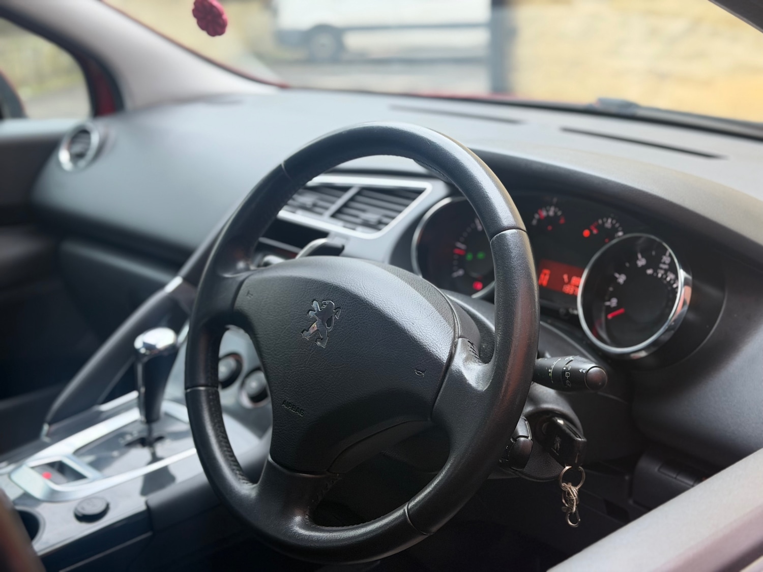 Used Peugeot 3008 2011 for sale - 77801939: Photo 11