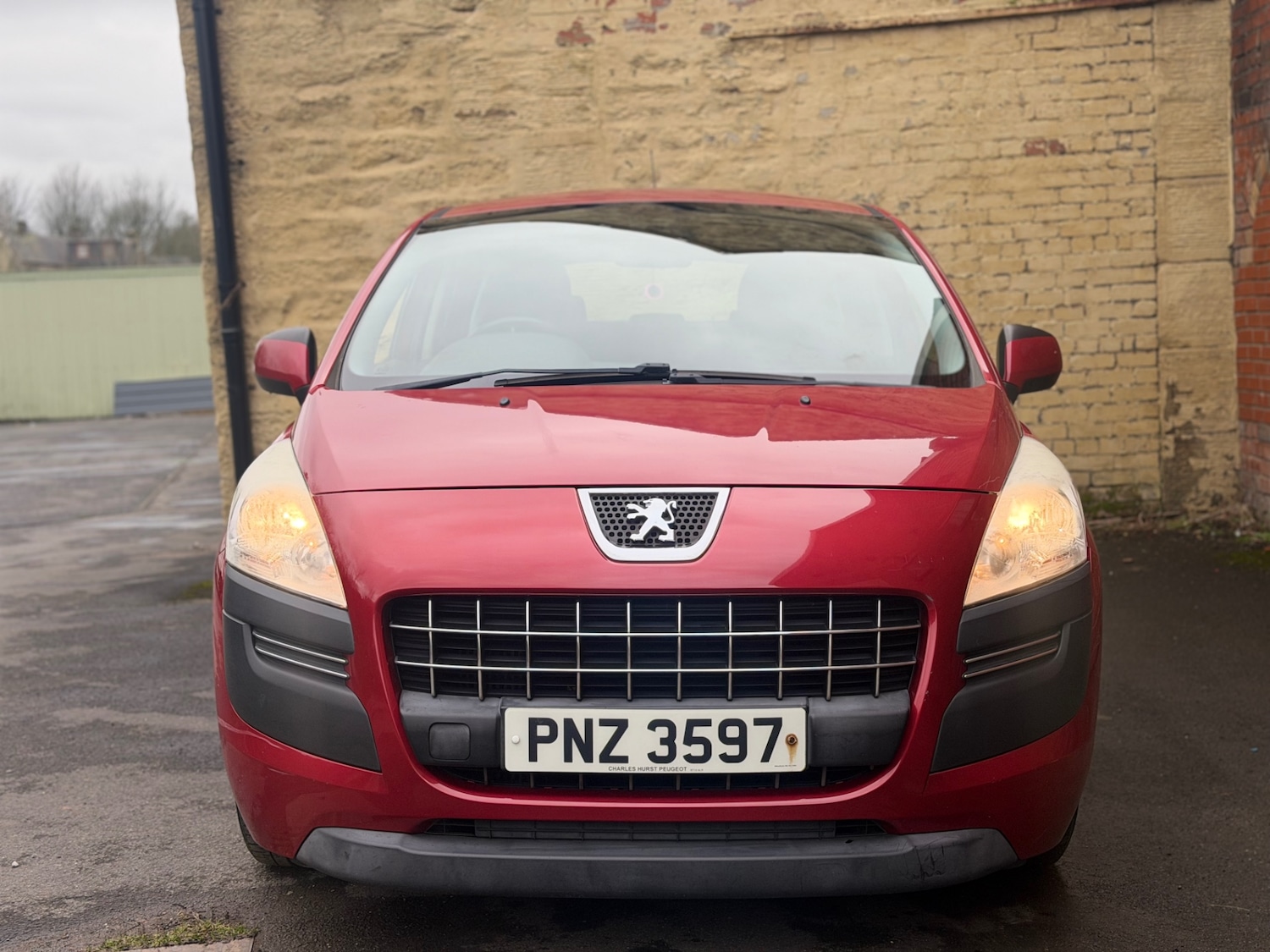 Used Peugeot 3008 2011 for sale - 77801939: Photo 2