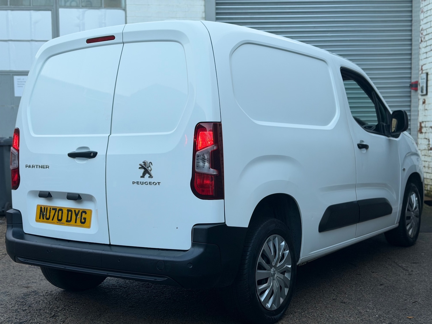 Used Peugeot Partner 2020 for sale - 77138001: Photo 6