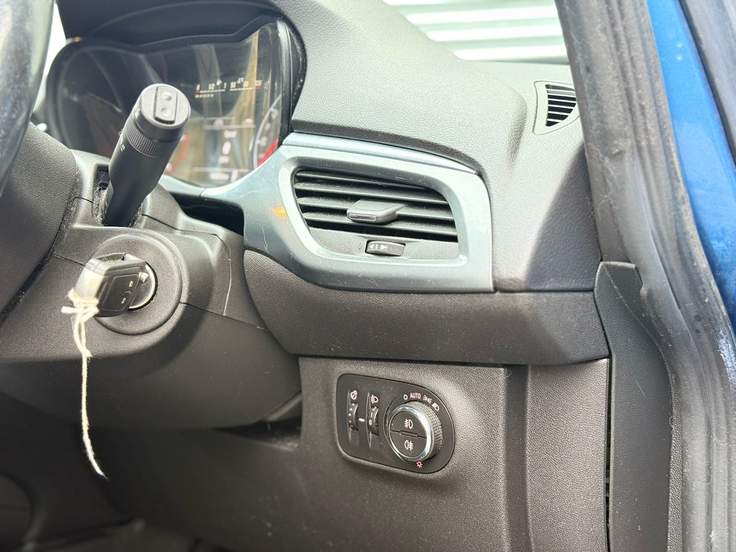 Used Vauxhall Corsa 2016 for sale - 76507391: Photo 8