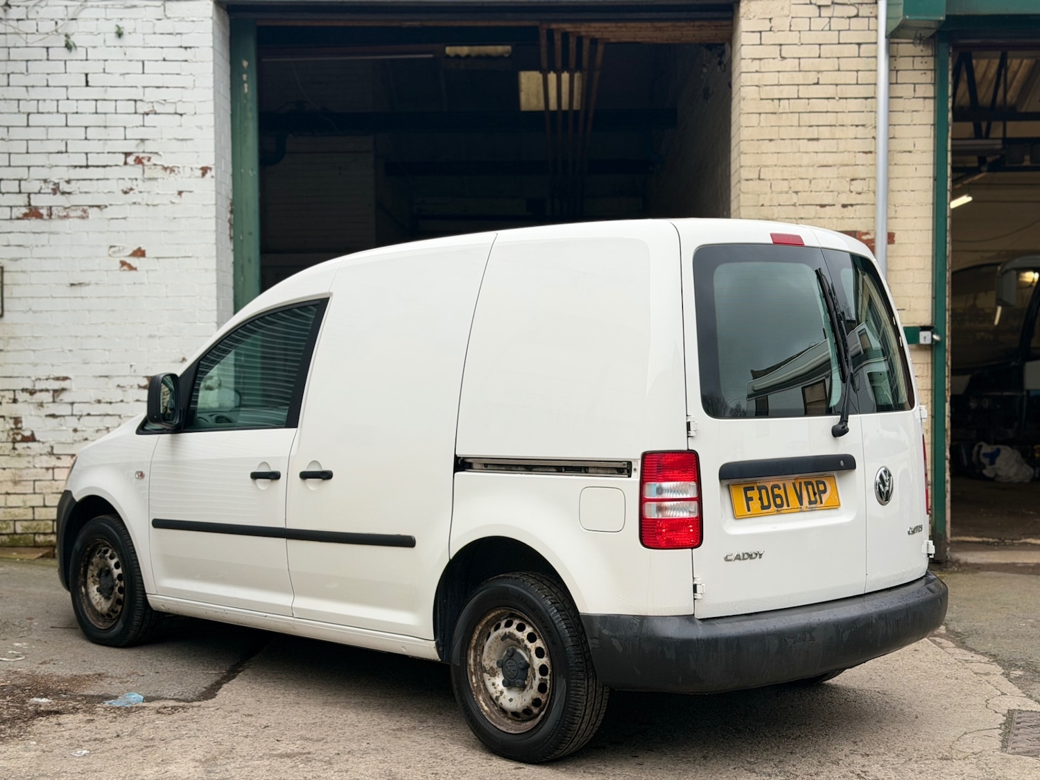 Used Volkswagen Caddy 2012 for sale - 77802783: Photo 4