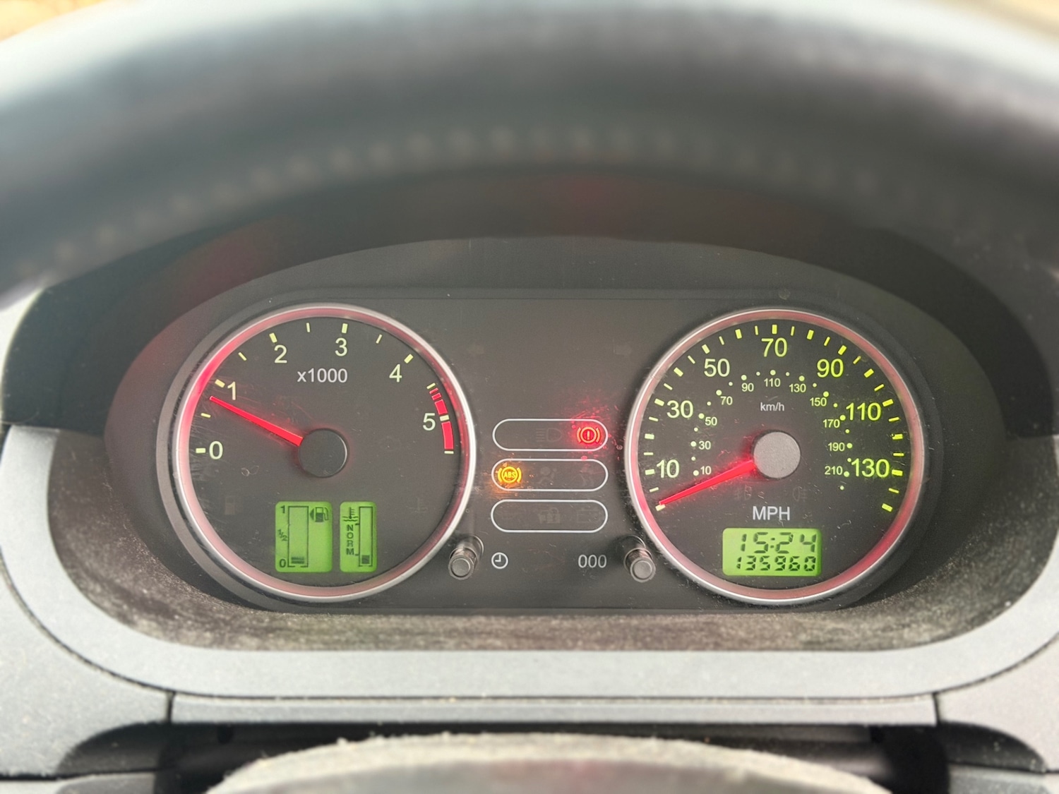 Used Ford Fiesta 2004 for sale - 77300364: Photo 10