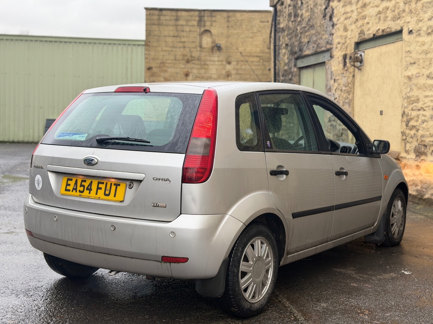 Used Ford Fiesta 2004 for sale - 77300364: Photo 5