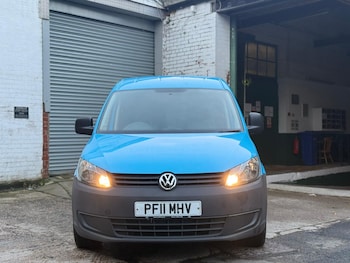 Used Volkswagen Caddy Maxi 2011 for sale - 76497738: Photo