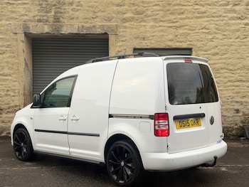Used Volkswagen Caddy 2015 for sale - 77240506: Photo