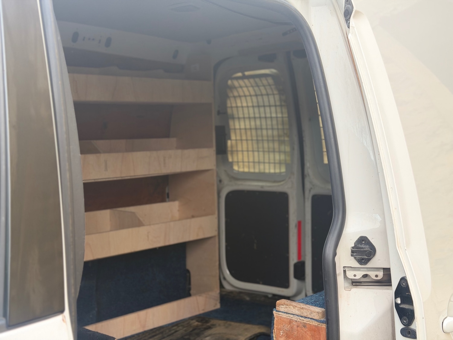 Used Volkswagen Caddy 2015 for sale - 77240506: Photo 8